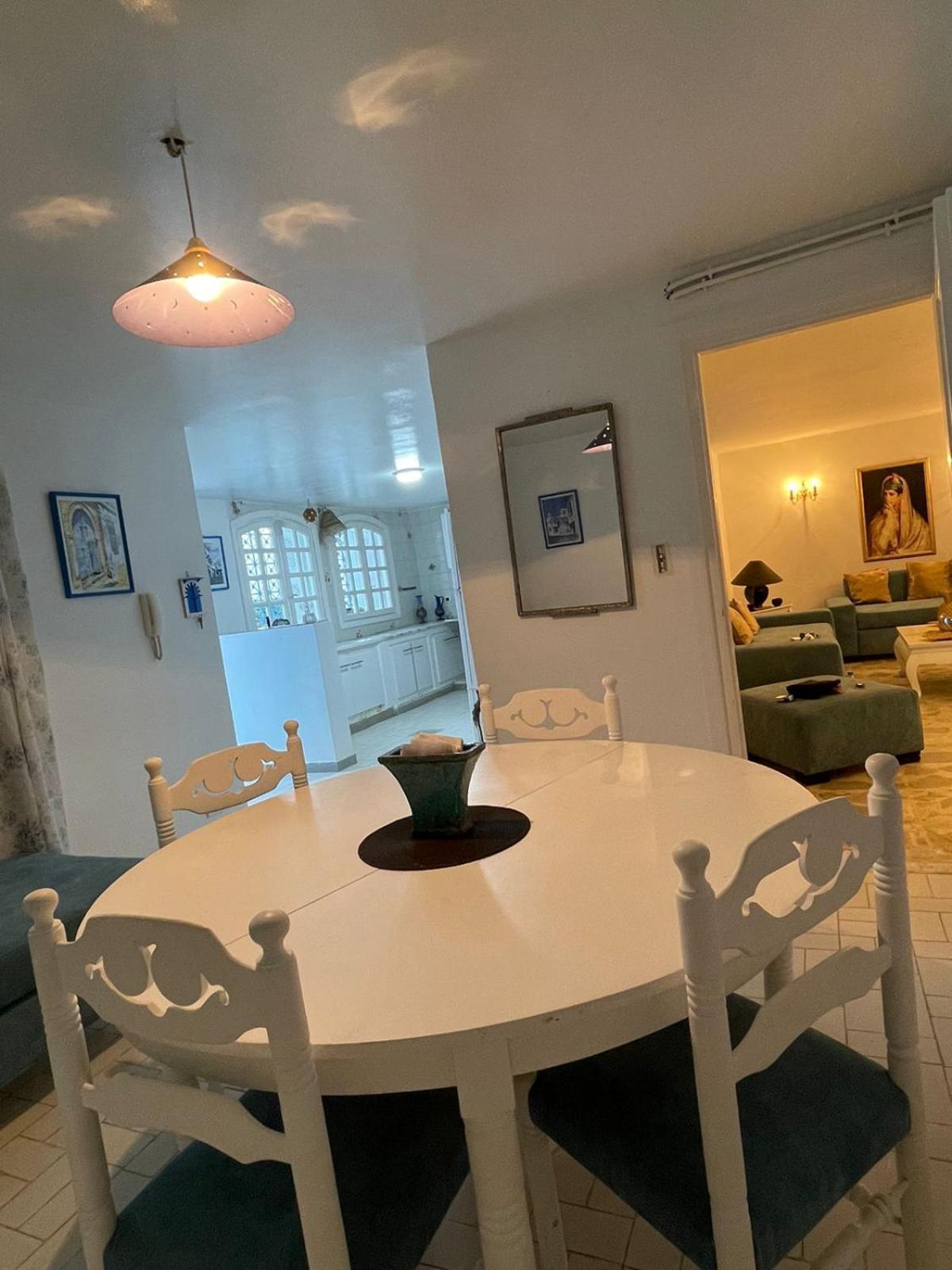 דירות Dar Salah Bey La Maison Bleue מראה חיצוני תמונה