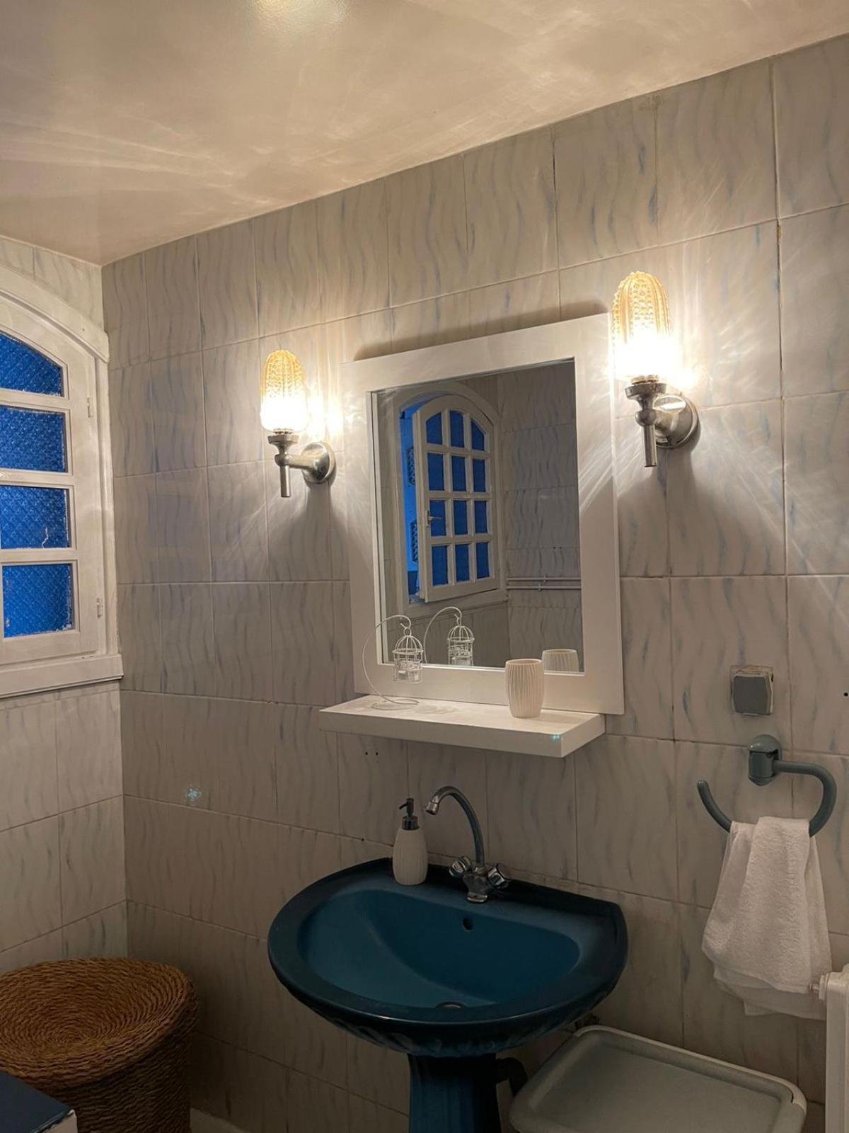 דירות Dar Salah Bey La Maison Bleue מראה חיצוני תמונה